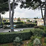 Apartment T4 Familial Piscine, Plage, Clim, Wifi Six-Fours-les-Plages
