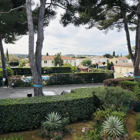 T4 Familial Piscine, Plage, Clim, Wifi * Six-Fours-les-Plages