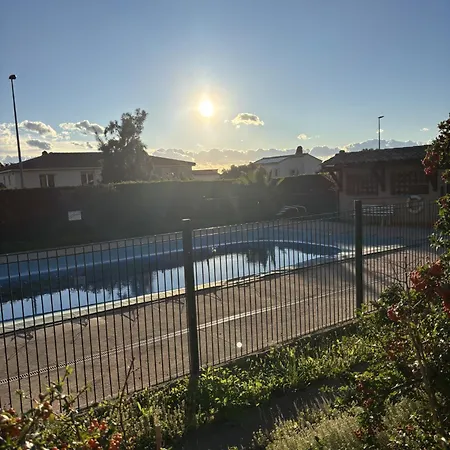 3 Chambres, Piscine, Plage, Clim, Wifi Апартаменты *