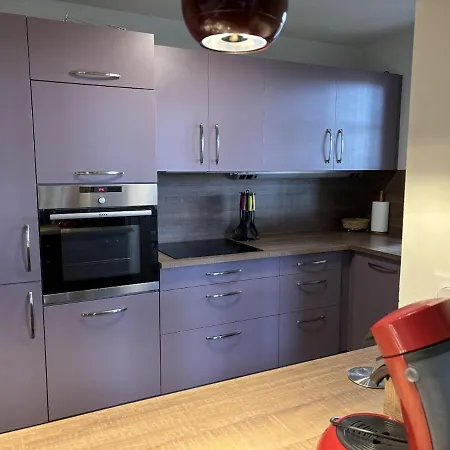 3 Chambres, Piscine, Plage, Clim, Wifi Апартаменты *